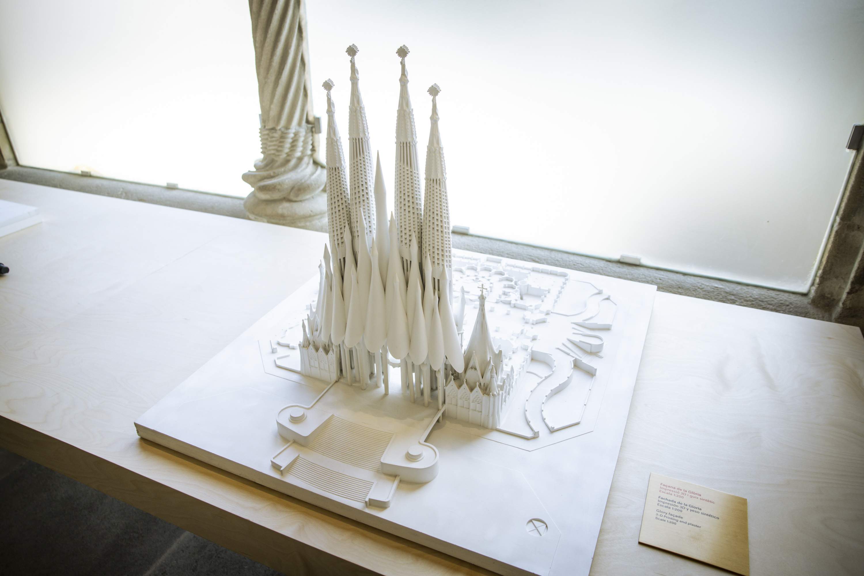 La Sagrada Familia reitera la intención de construir la escalinata de la calle Mallorca