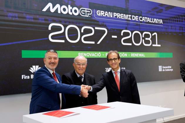 Miquel Sàmper Carmelo Ezpeleta Pau Relat Circuit Catalunya renovación contrato MotoGP 2031 / Foto: Circuito de Barcelona-Catalunya Miquel Sàmper Carmelo Ezpeleta Pau Relat Circuit Catalunya renovación contrato MotoGP 2031 / Foto: Circuito de Barcelona-Catalunya