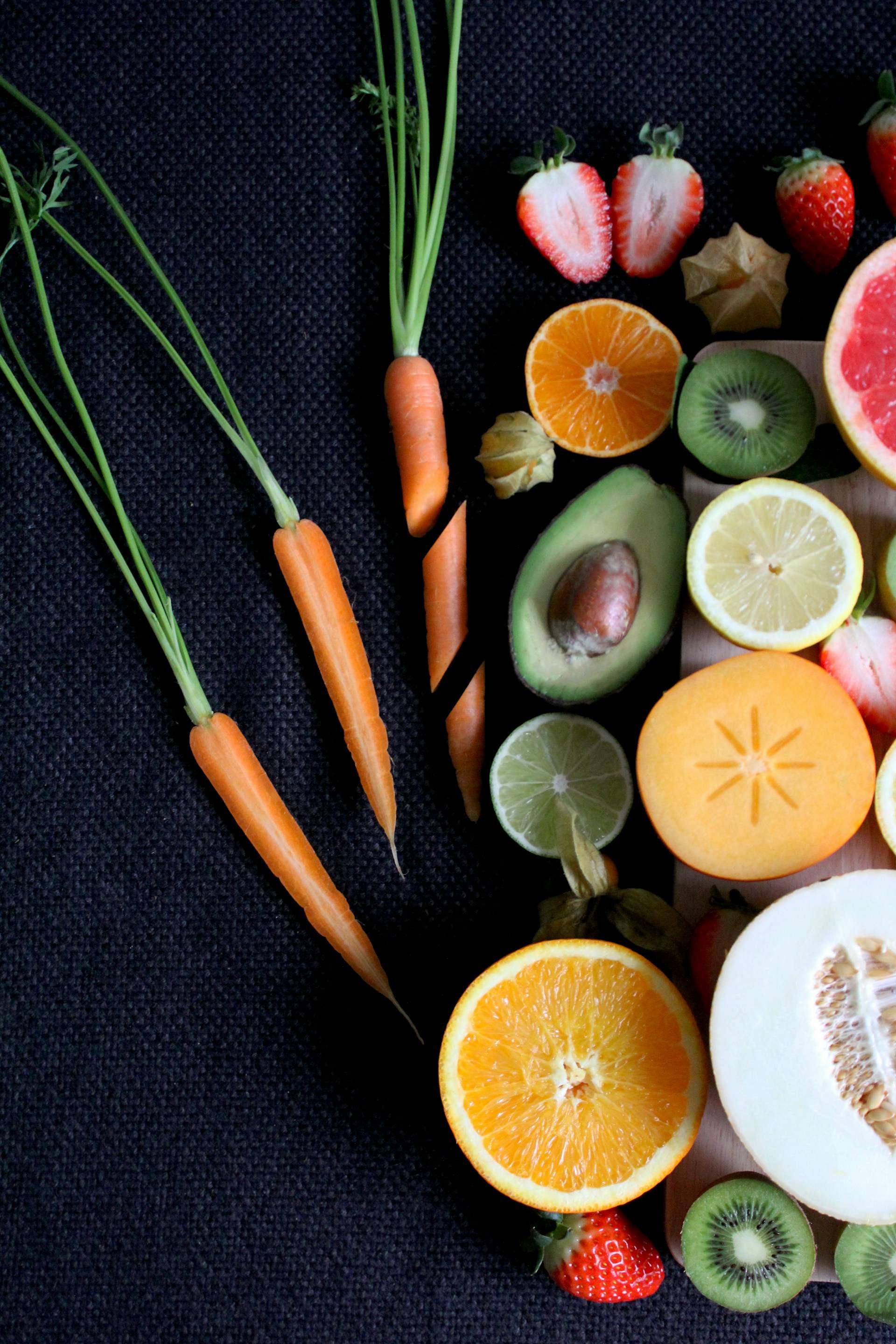 Ni naranja ni aguacate: esta es la fruta más antioxidante de febrero