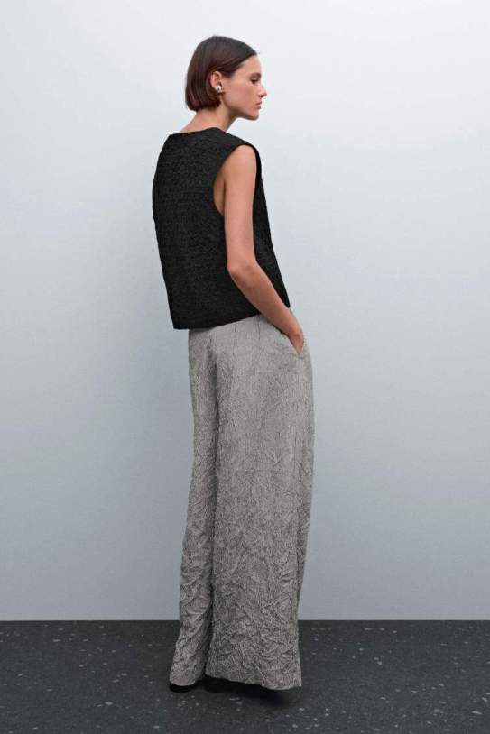 Pantalons lleugers ratllen detall teixit Pantalons lleugers ratllen detall teixit
