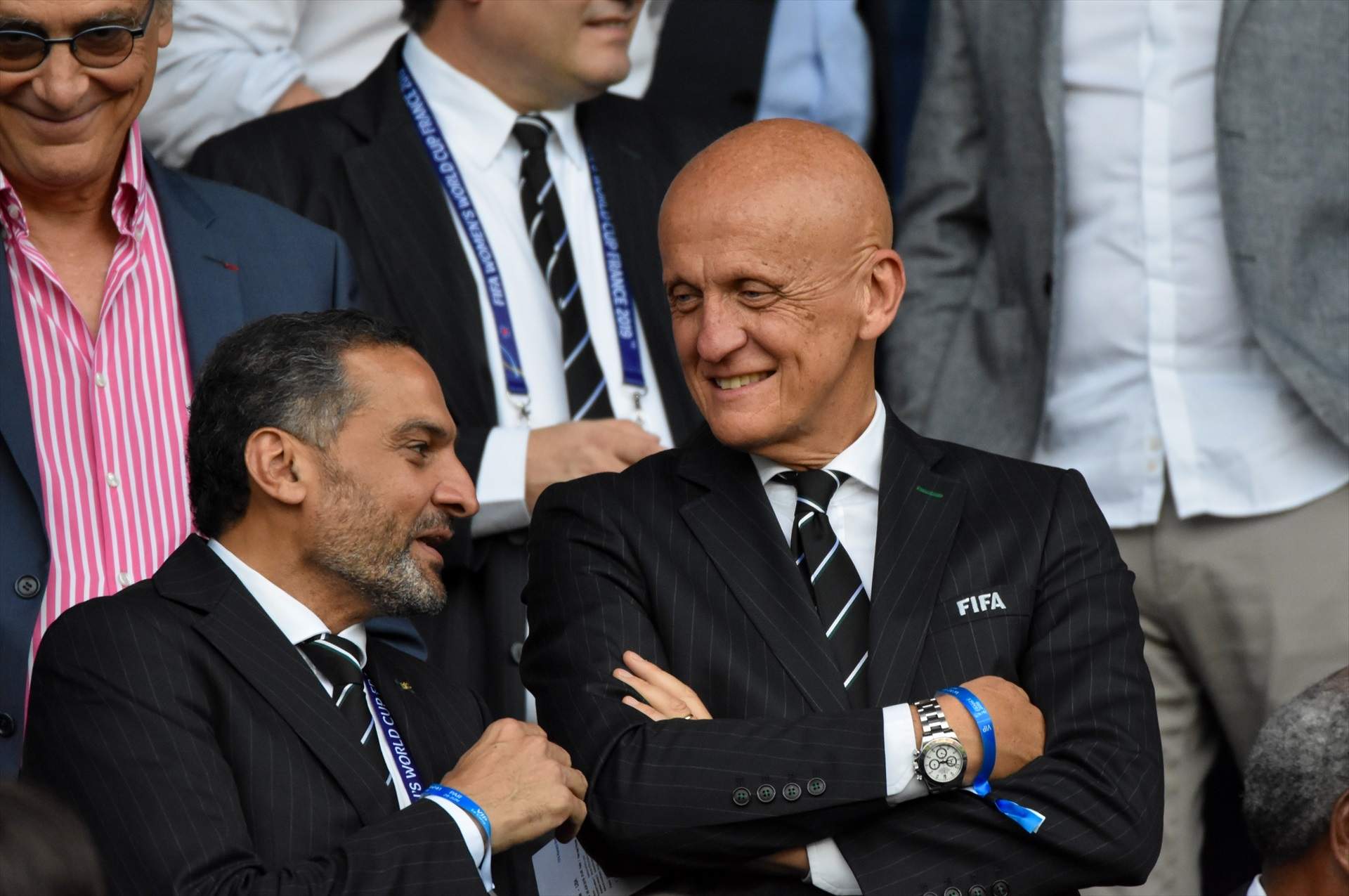 Un àrbitre FIFA denuncia humiliacions a les proves: "Ens van obligar a despullar-nos"