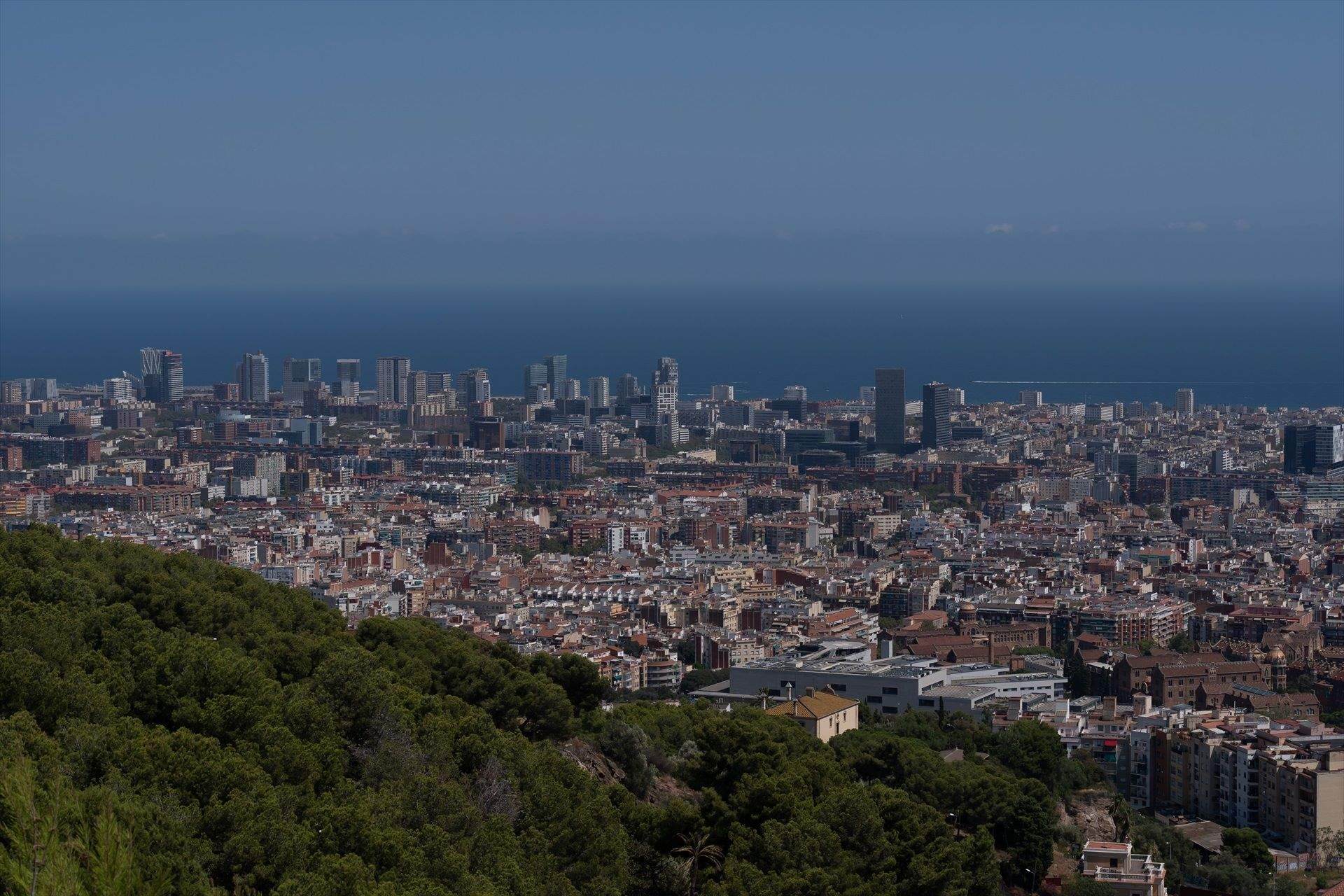 Foment llama al "renacimiento de Barcelona" con cambios urbanísticos, arquitectónicos y de infraestructuras