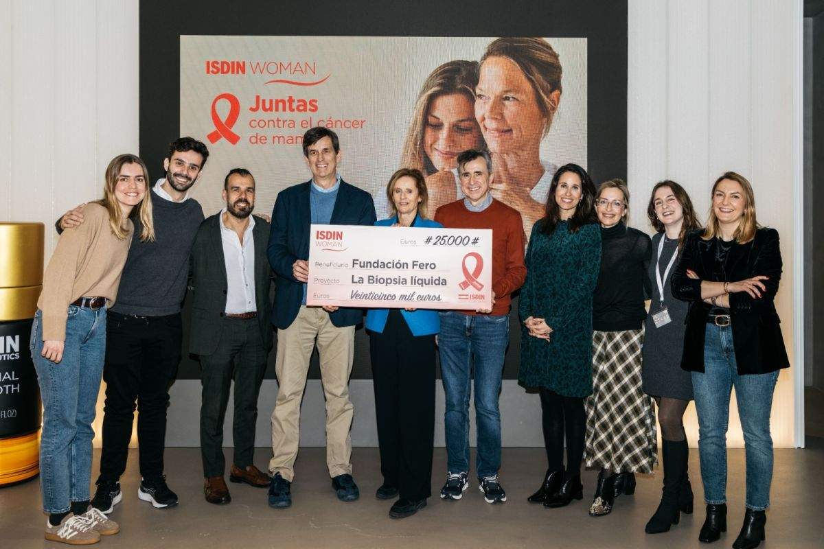 ISDIN dona 25.000 euros a la Fundación FERO para luchar contra el cáncer de mama