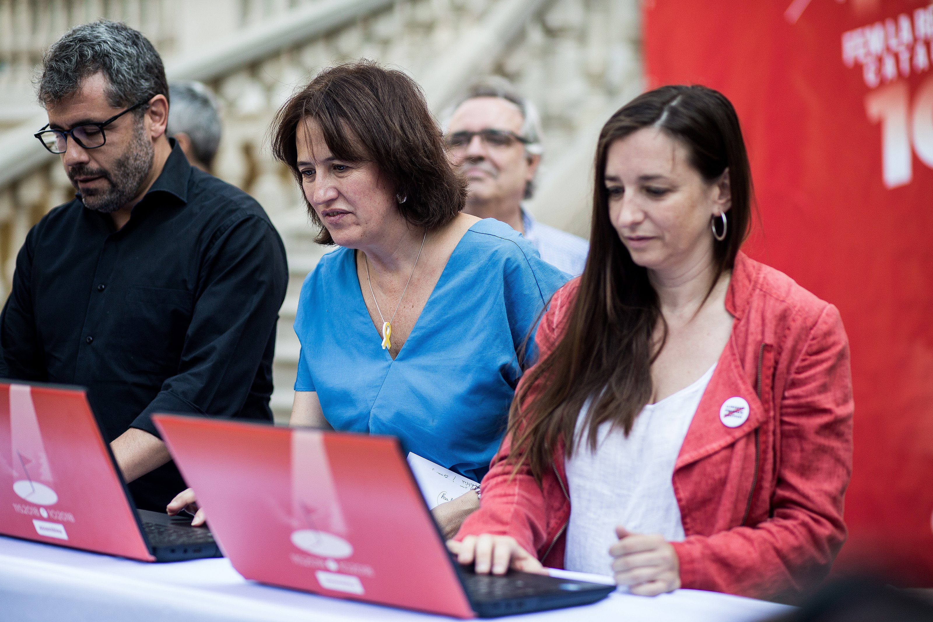 Paluzie responde a SCC: para reunirse deben pedir la liberación de Sànchez