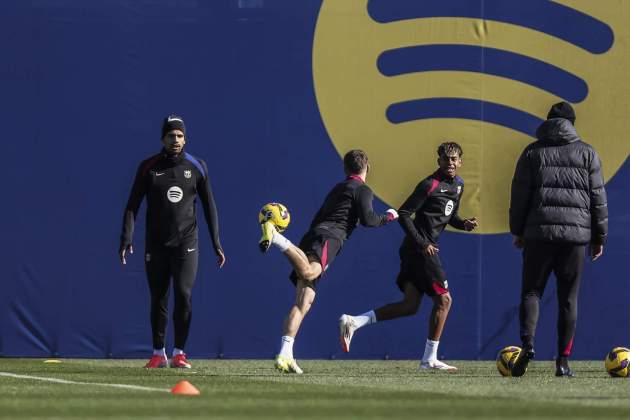 Gavi Lamine Yamal Araujo entrenamiento / Foto: EFE Gavi Lamine Yamal Araujo entrenamiento / Foto: EFE