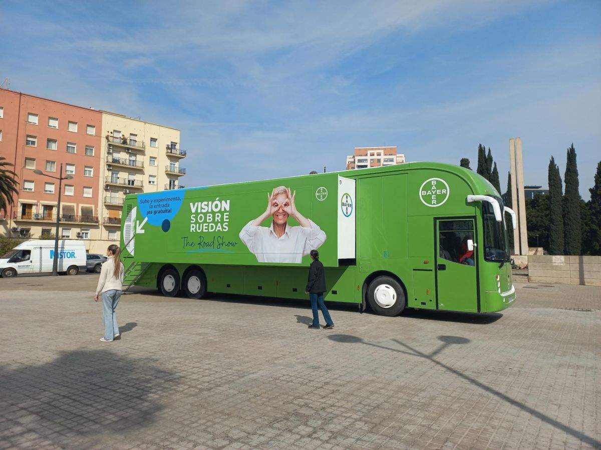 Llega a Valencia la campaña de sensibilización sobre salud oftalmológica ‘Visión sobre ruedas’
