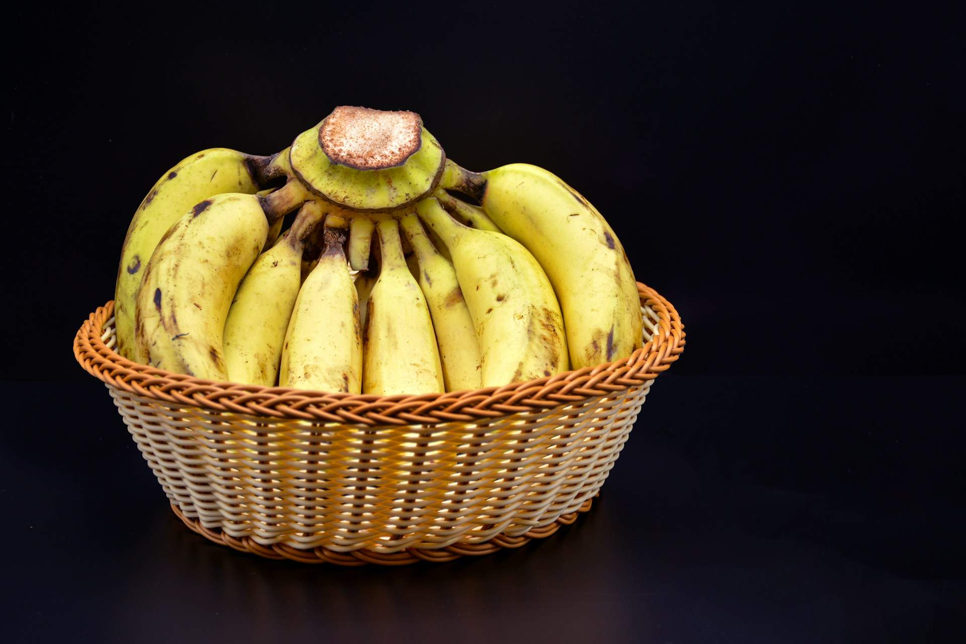 ¿Es seguro comer plátanos cuando están negros?