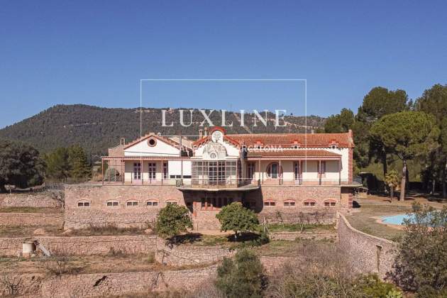 Mas Morera casa a Rauw Alejandro y Rosalía Foto Luxline Barcelona Mas Morera casa a Rauw Alejandro y Rosalía Foto Luxline Barcelona
