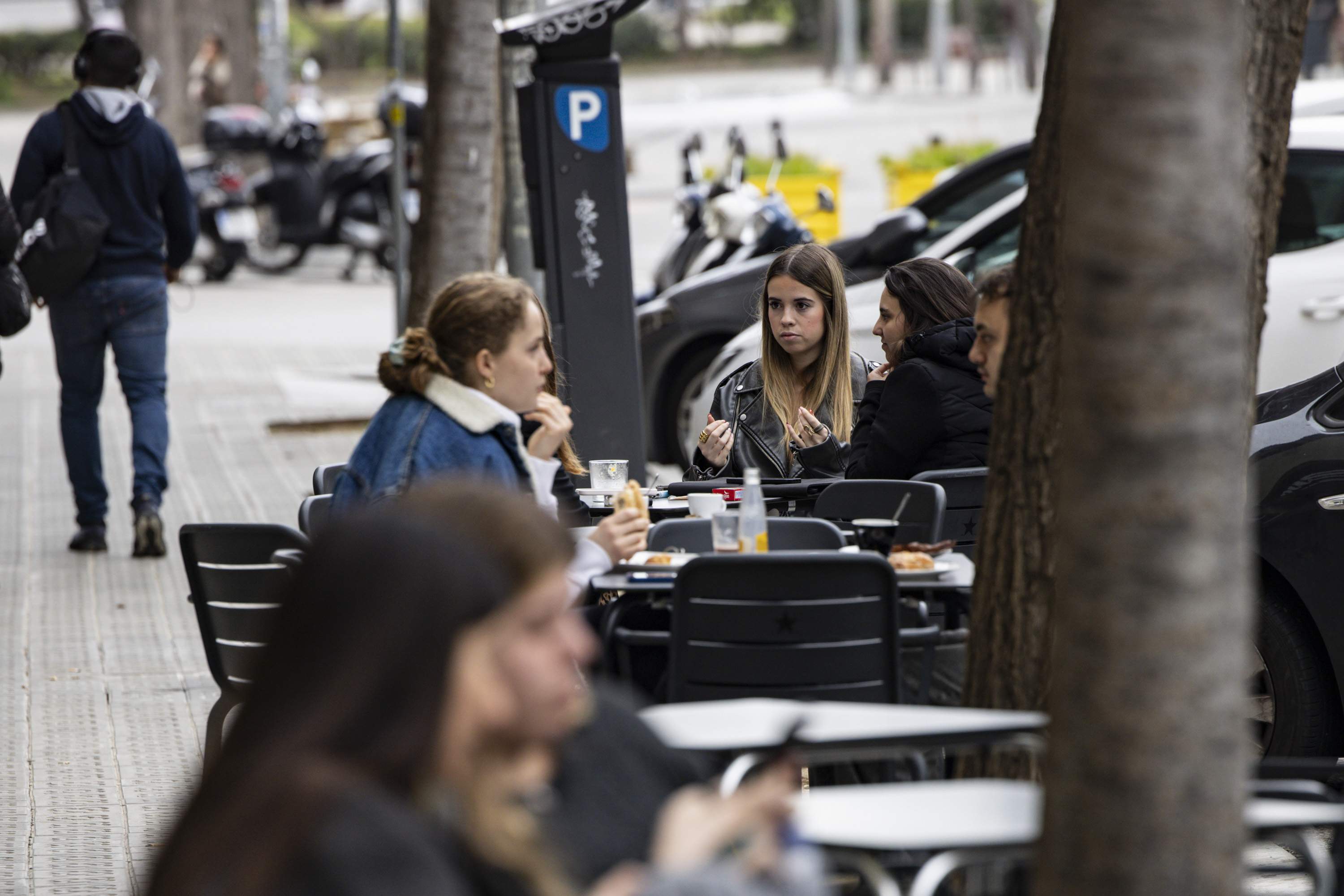 El pessimisme dels catalans amb la llengua: la meitat creu que d'aquí a cinc anys es parlarà encara menys