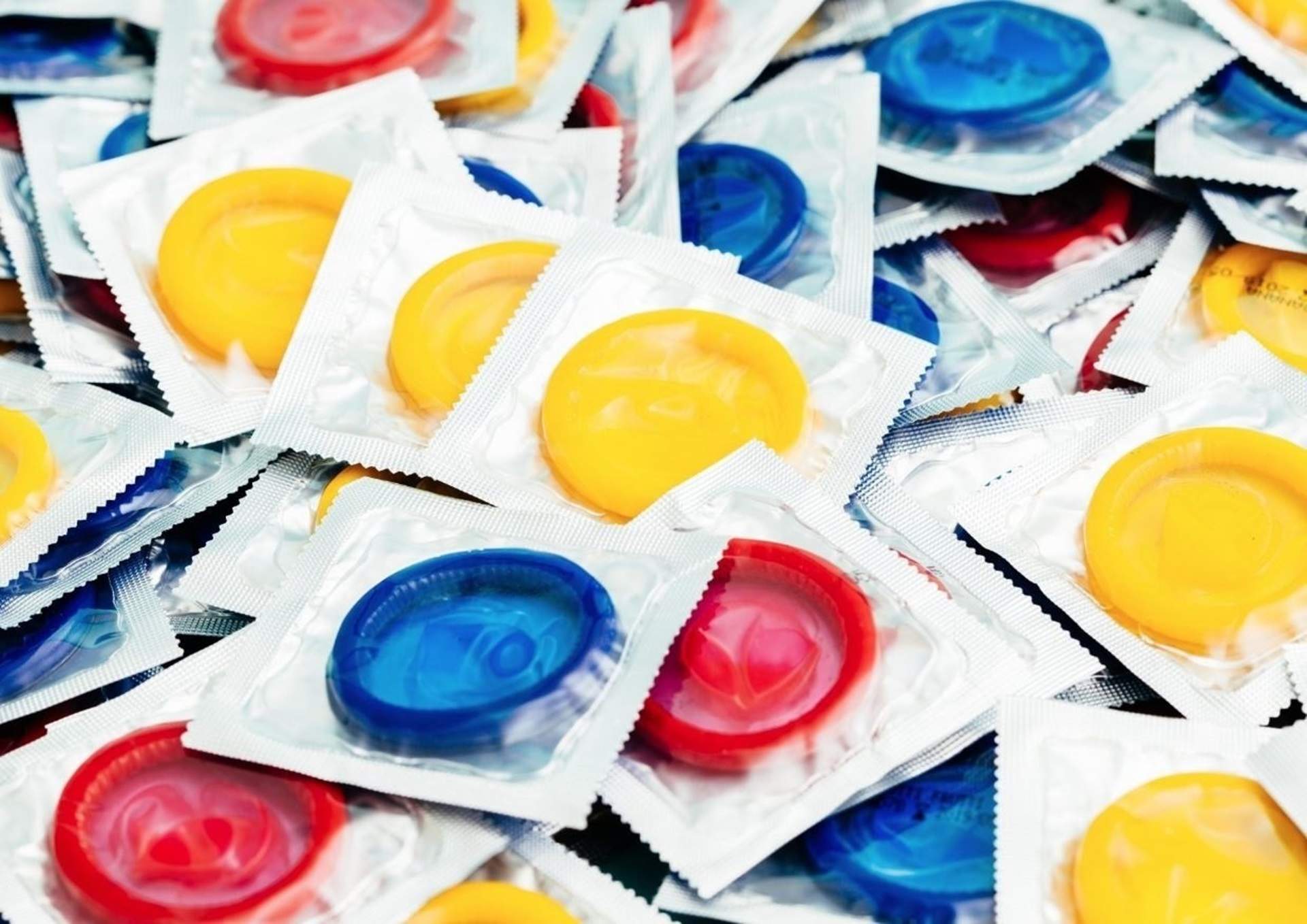 Sanidad retira preservativos falsificados de una conocida marca que se vendían en Barcelona