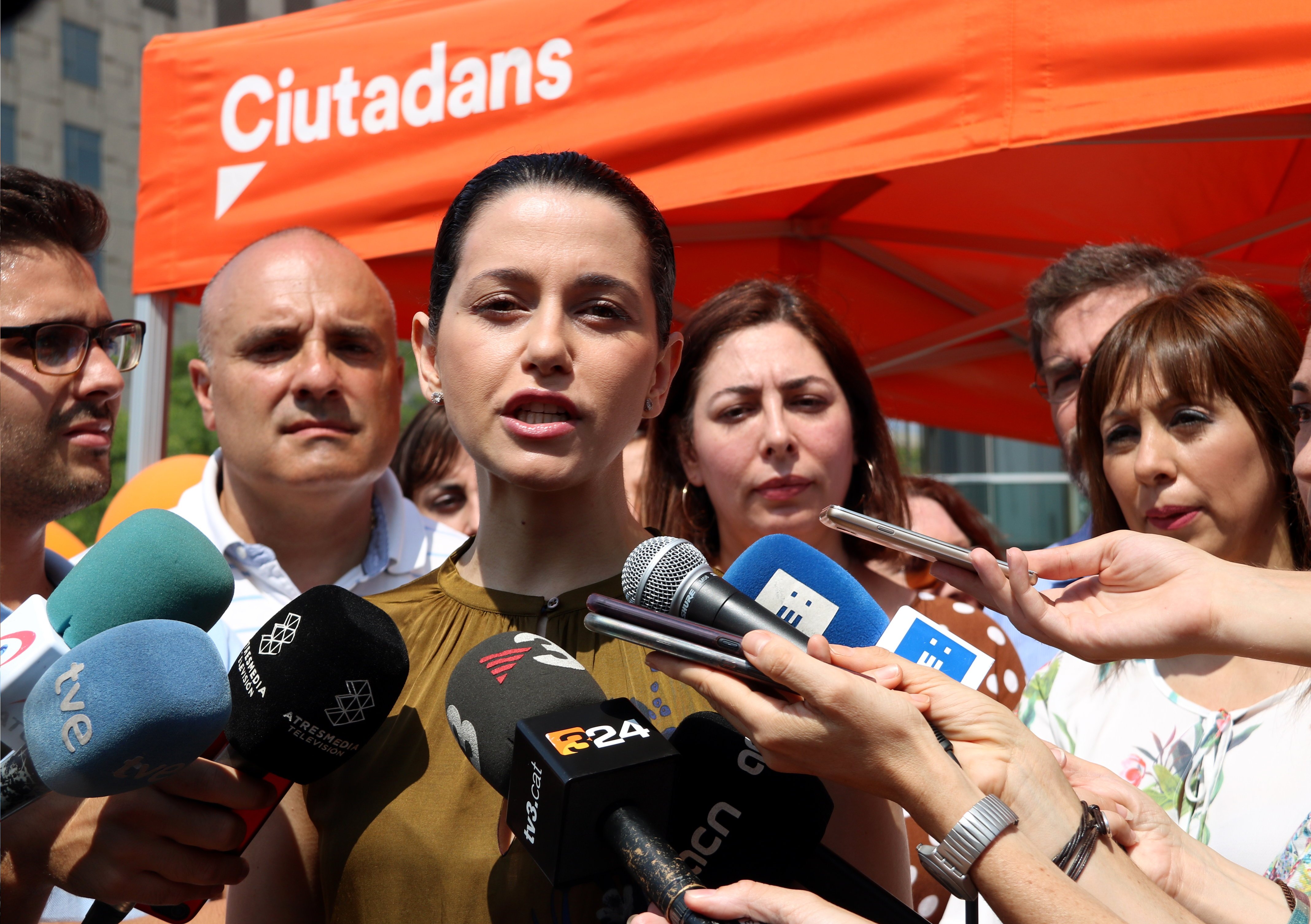 Arrimadas se suma a Rivera y también ataca a TV3