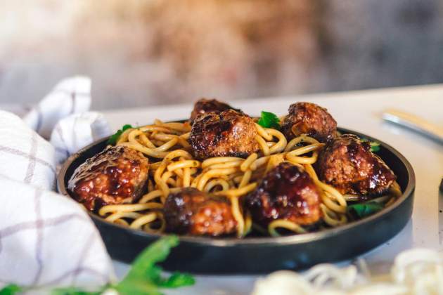 Mandonguilles amb pasta / Foto: Unsplash Mandonguilles amb pasta / Foto: Unsplash