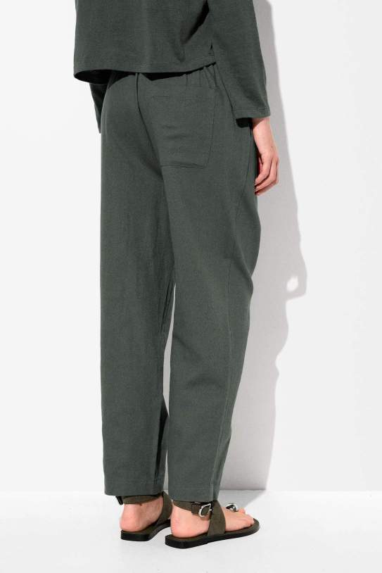 Pantalón de algodón con cordón ajustable Pantalón de algodón con cordón ajustable