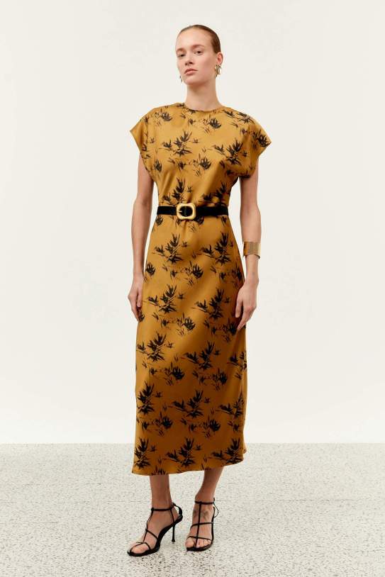 Vestit midi flor1 Vestit midi flor1