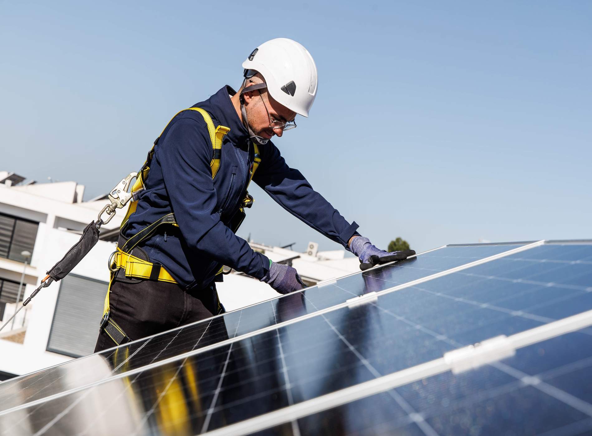 Quantica, líder en autoconsumo solar, crece un 38% en sus instalaciones en 2024