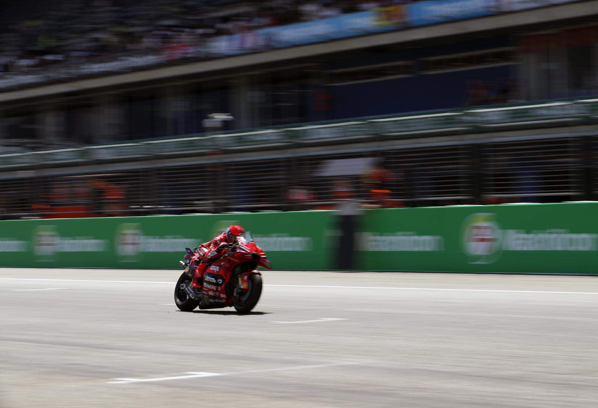 Los Márquez marcan el ritmo en los entrenamientos del GP de Tailandia