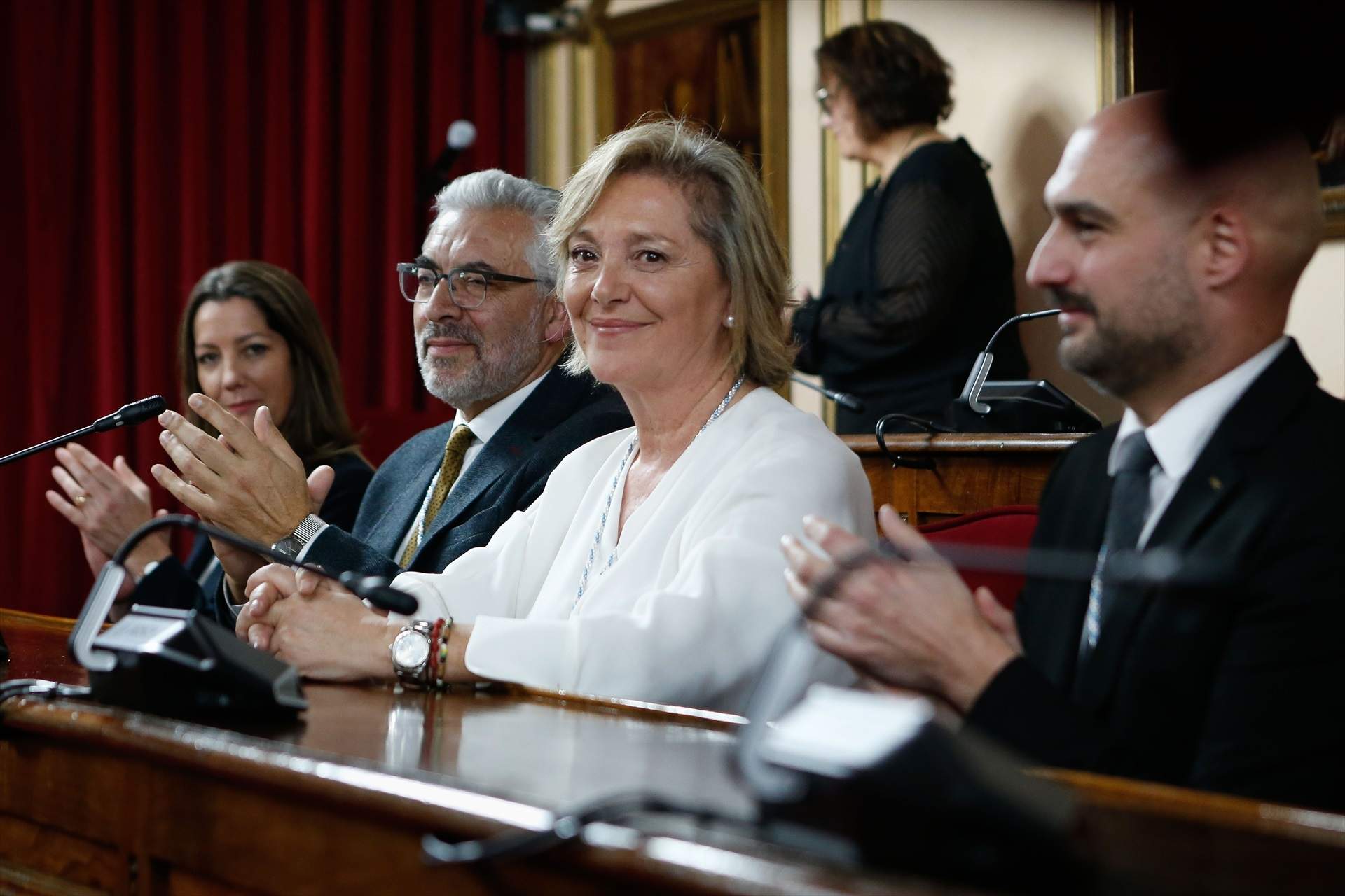 Muere Paula Alvarellos, alcaldesa de Lugo, después de sufrir un infarto la noche anterior