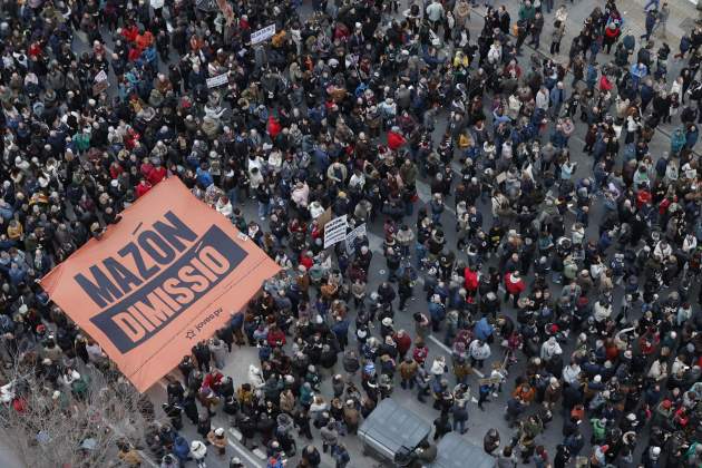 mazon dimissio valencia manifestacio EFE DANA mazon dimissio valencia manifestacio EFE DANA