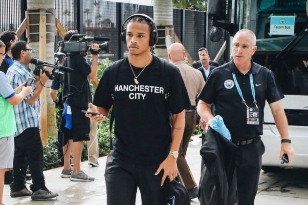 Leroy Sané Manchester City pantalons Twitter Sané Leroy Sané Manchester City pantalons Twitter Sané