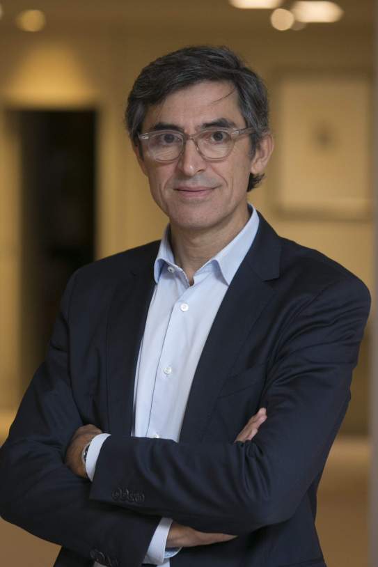 César Cid, responsable de la industria de Comunicaciones, Medios y Tecnología de Accenture en España y Portugal César Cid, responsable de la industria de Comunicaciones, Medios y Tecnología de Accenture en España y Portugal