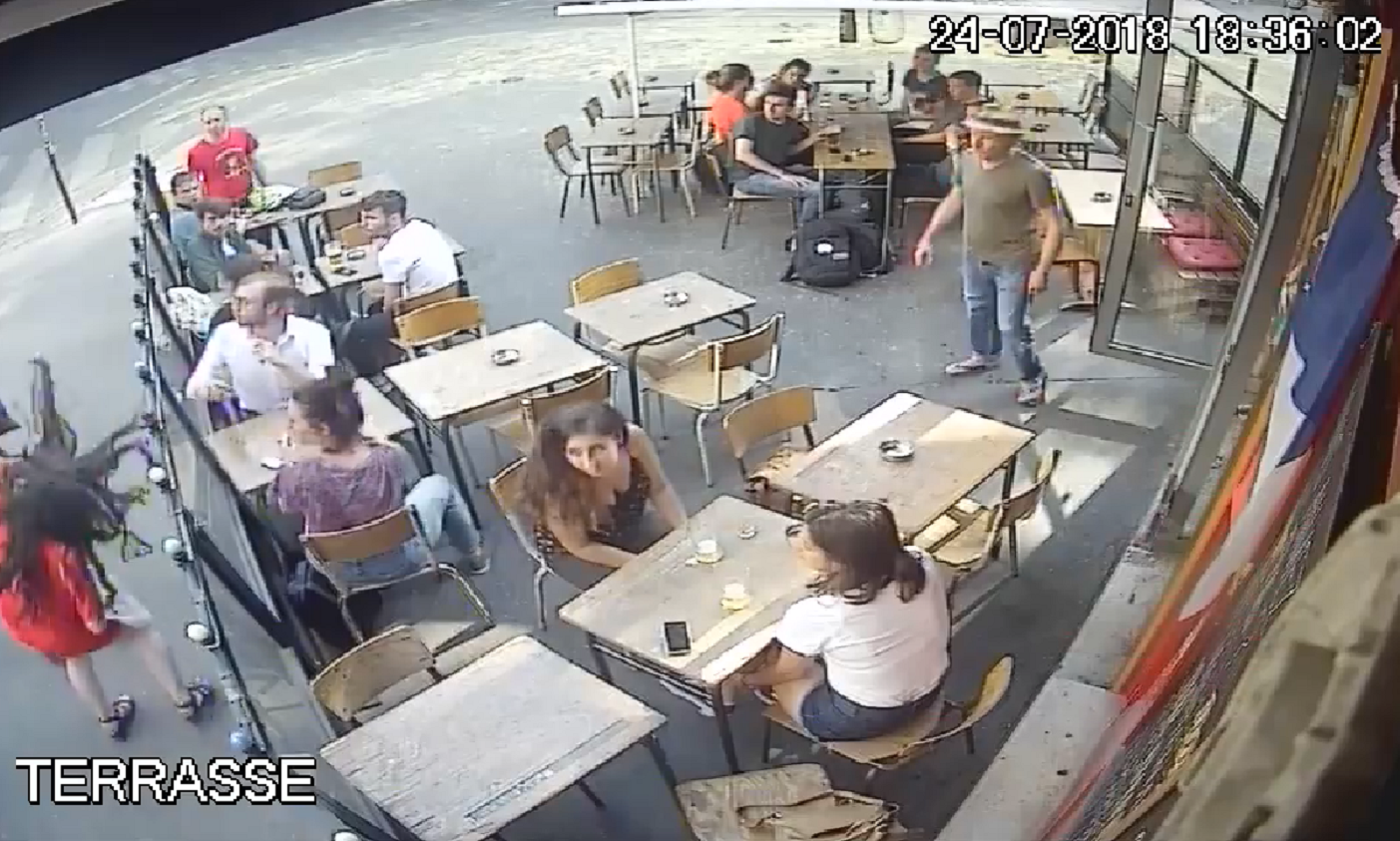 L'agressió a una noia reobre el debat a França sobre l'assetjament al carrer