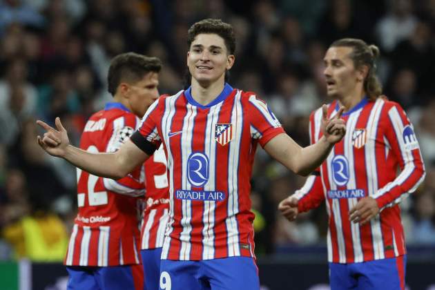 Julián Álvarez celebre el seu gol en el Reial Madrid - Atlètic / Foto: EFE Julián Álvarez celebre el seu gol en el Reial Madrid - Atlètic / Foto: EFE
