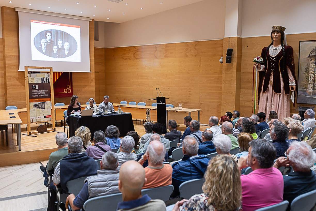 Caldes de Montbui. Presentación del estudio Las víctimas del espolio franquista, 1939-2023, hecho en junio de 2024. Foto: Joan Roca Caldes de Montbui. Presentación del estudio Las víctimas del espolio franquista, 1939-2023, hecho en junio de 2024. Foto: Joan Roca