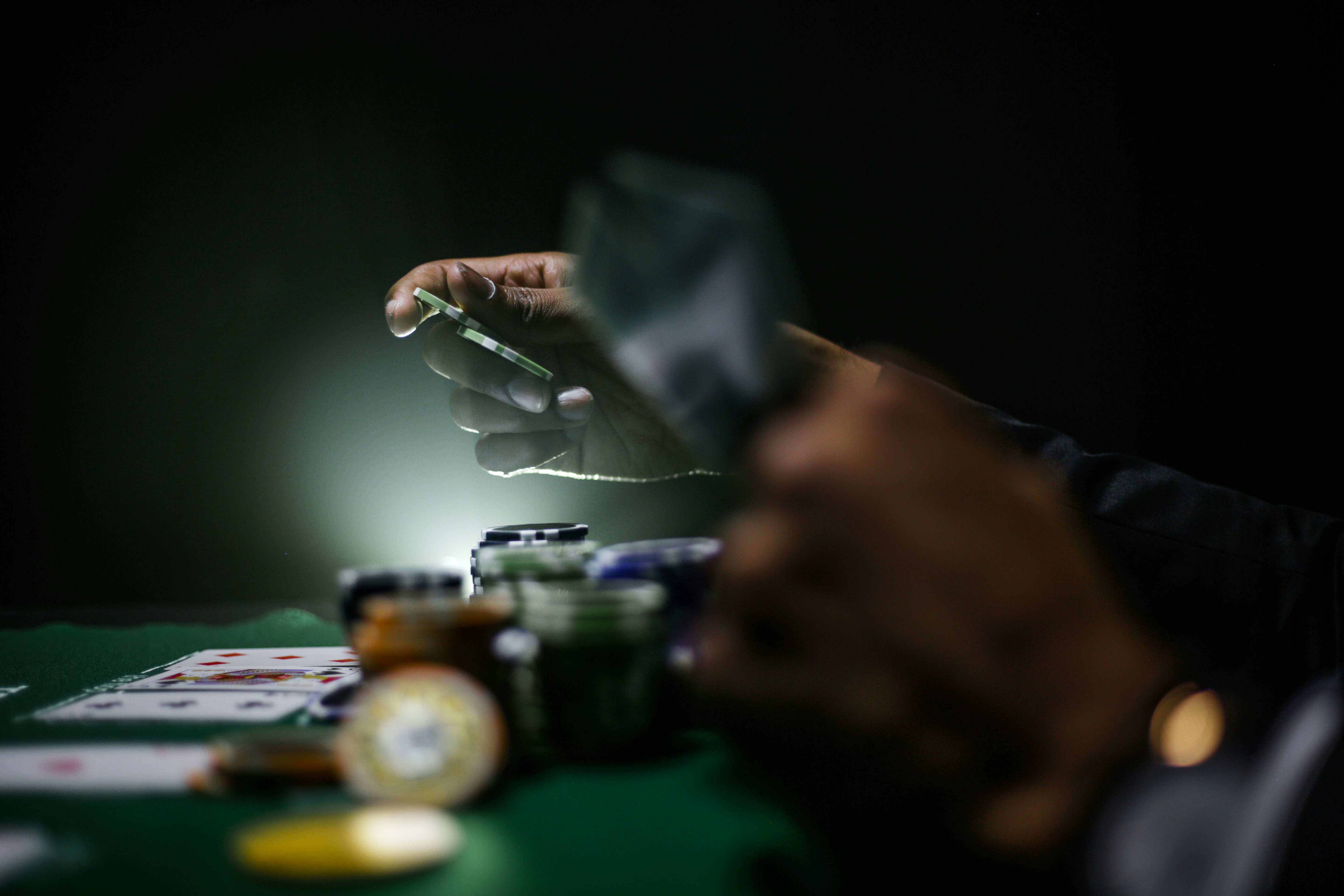 Identificados 13 medicamentos que se relacionan con el riesgo de provocar ludopatía
