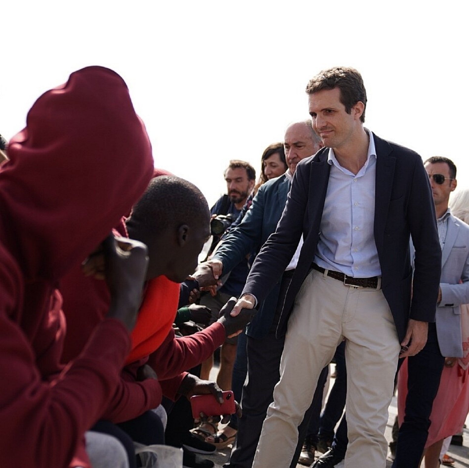 El vídeo que deixa en evidència el 'postureig' de Casado a Ceuta