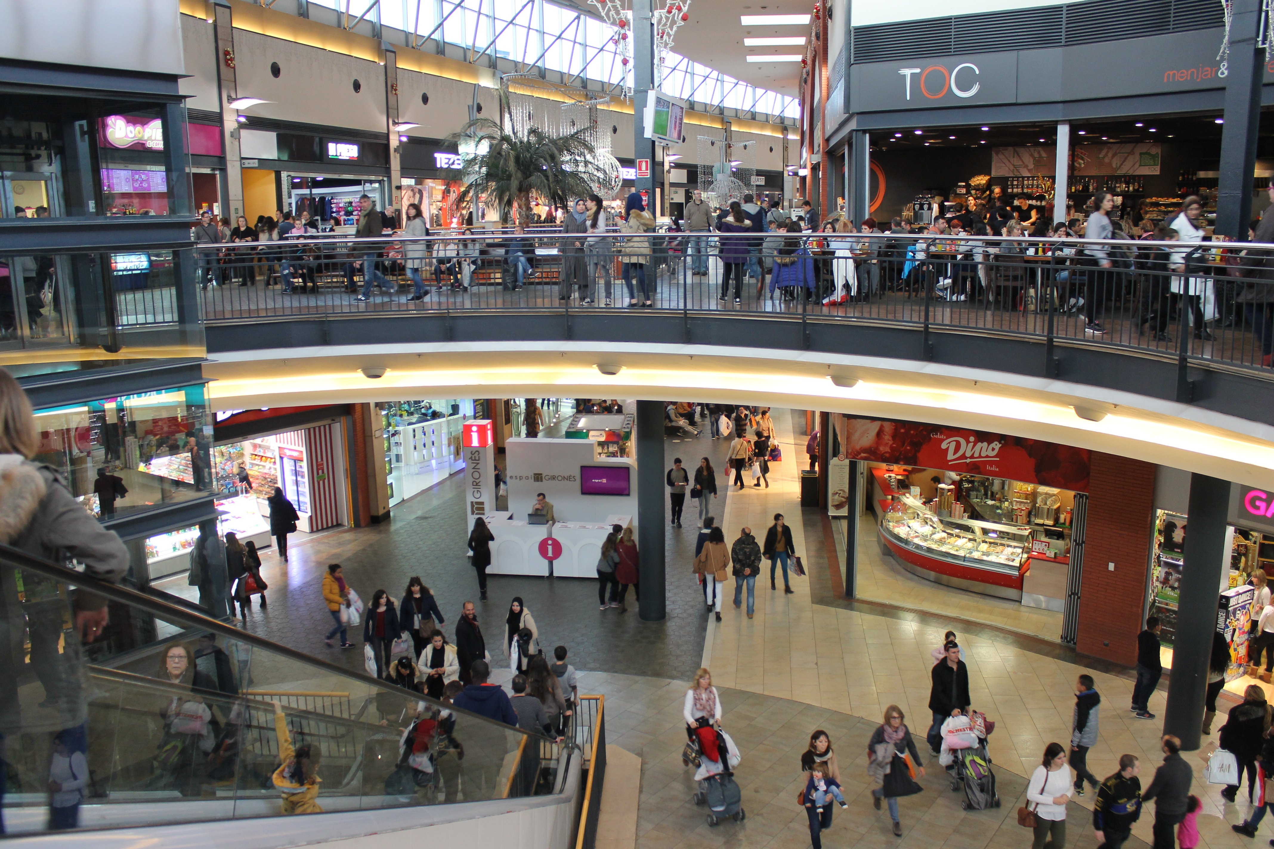 Las ventas en las grandes superficies aumentan un 2,9% en junio respecto el año pasado