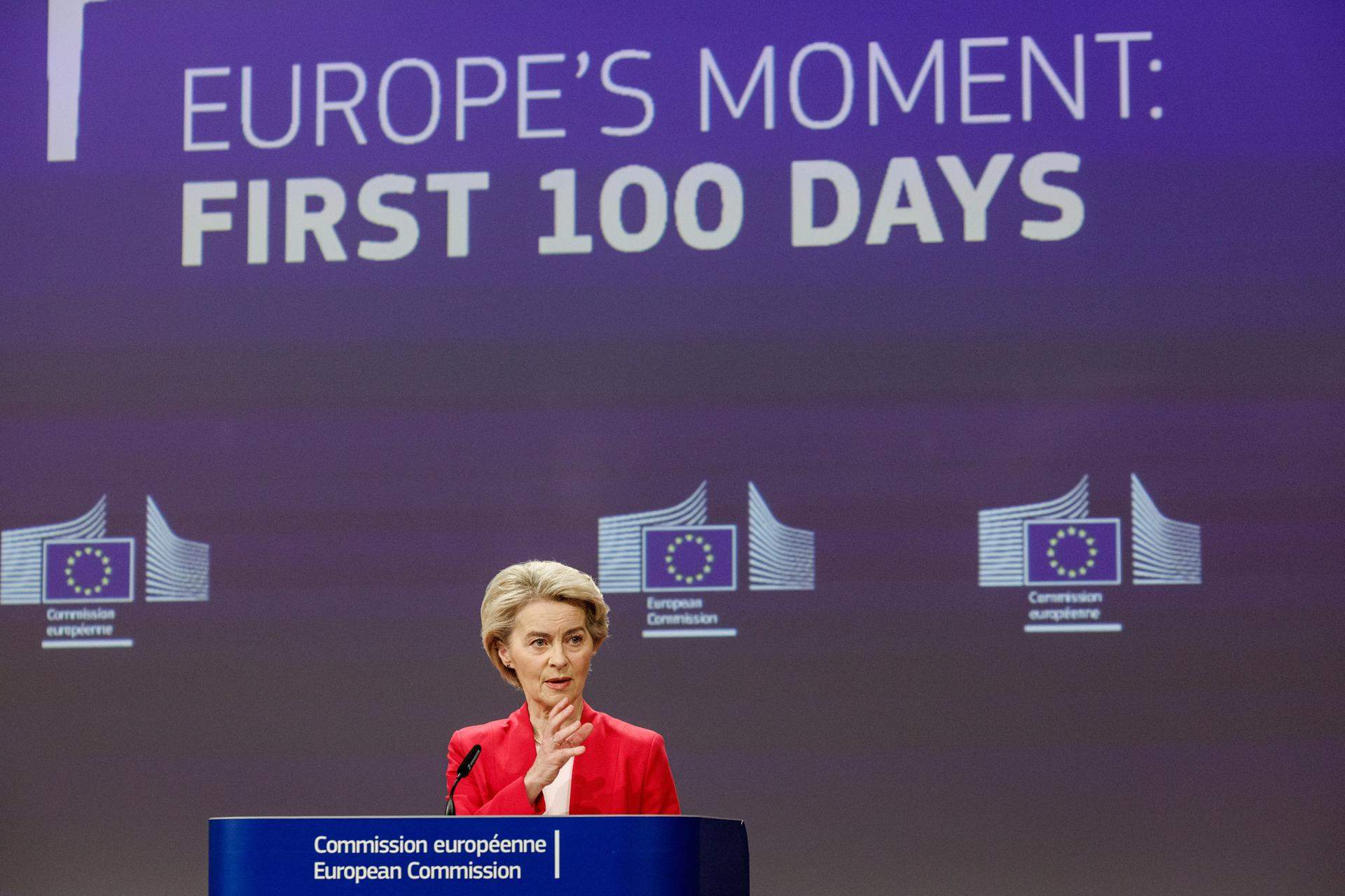 Von der Leyen en roda de premsa / EFE Von der Leyen en roda de premsa / EFE