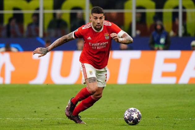 Otamendi, disputant un partit amb el Benfica / Foto: Europa Press
