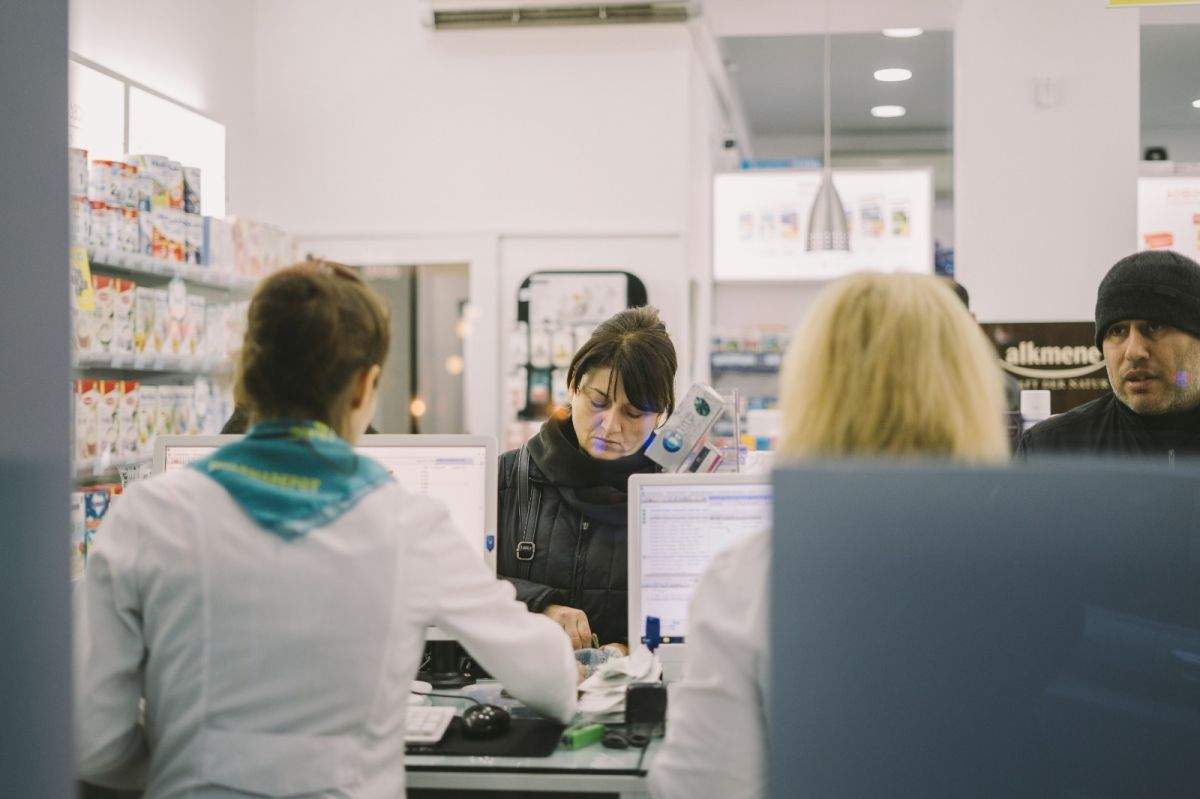 Asempleo alerta que el 93% dels qui treballen a jornada parcial per les cures del seu entorn són dones