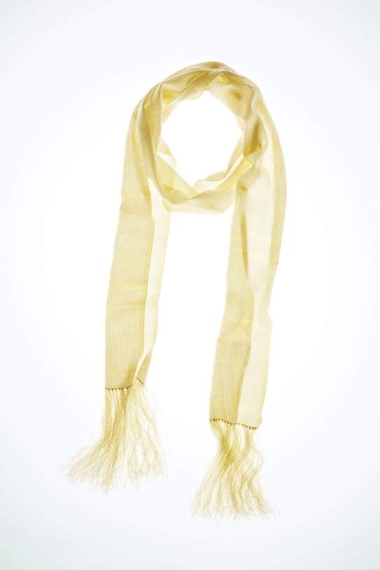 Pañuelo con flecos Pañuelo con flecos