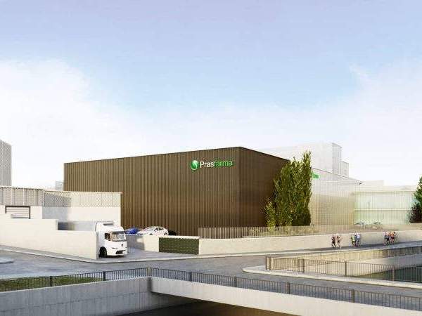 Projecte de la nova nau de producció de Prasfarma, a Manlleu (Barcelona) Projecte de la nova nau de producció de Prasfarma, a Manlleu (Barcelona)