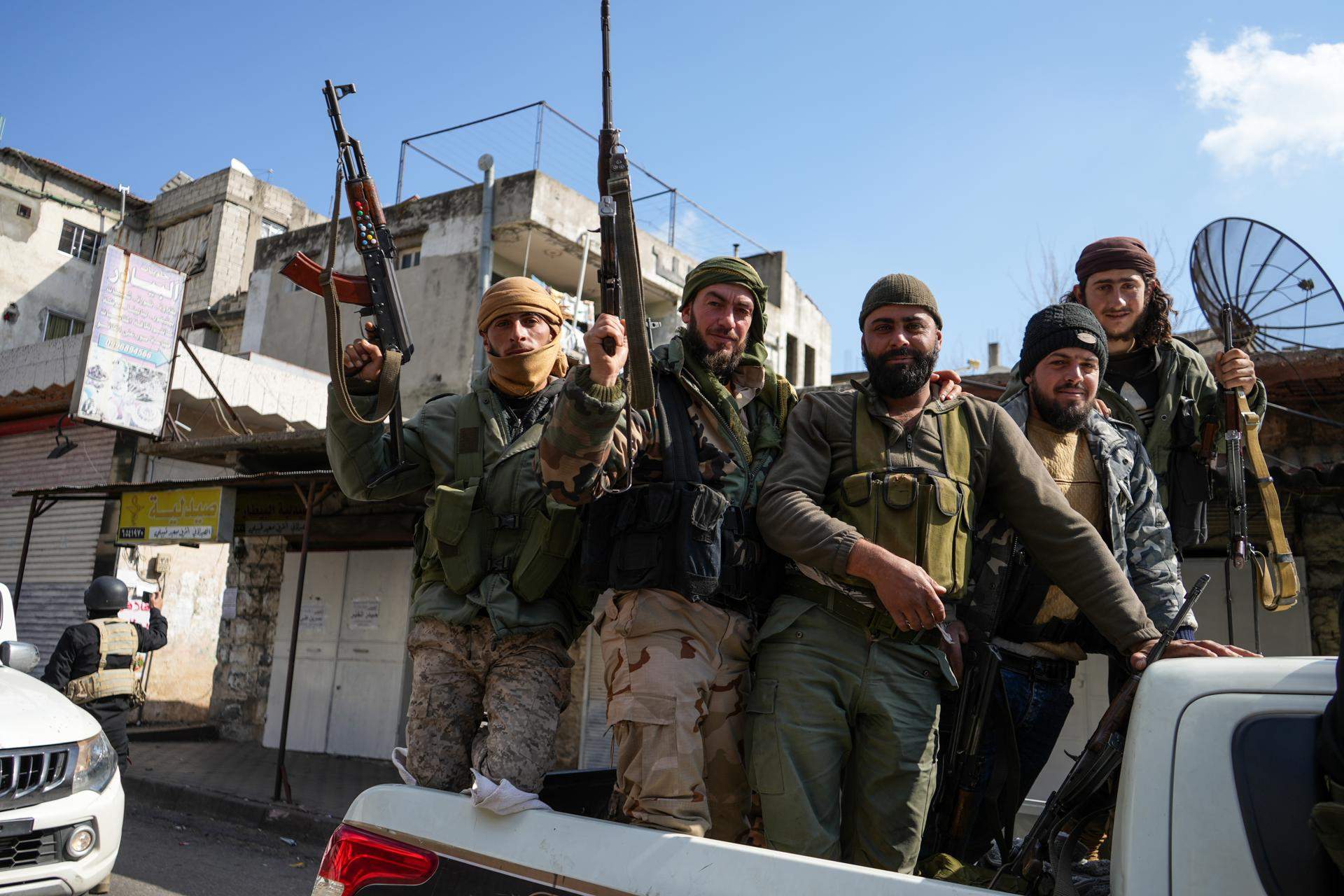 Importante acuerdo para los kurdos en Siria en medio de la peor violencia desde la caída de Al-Asad