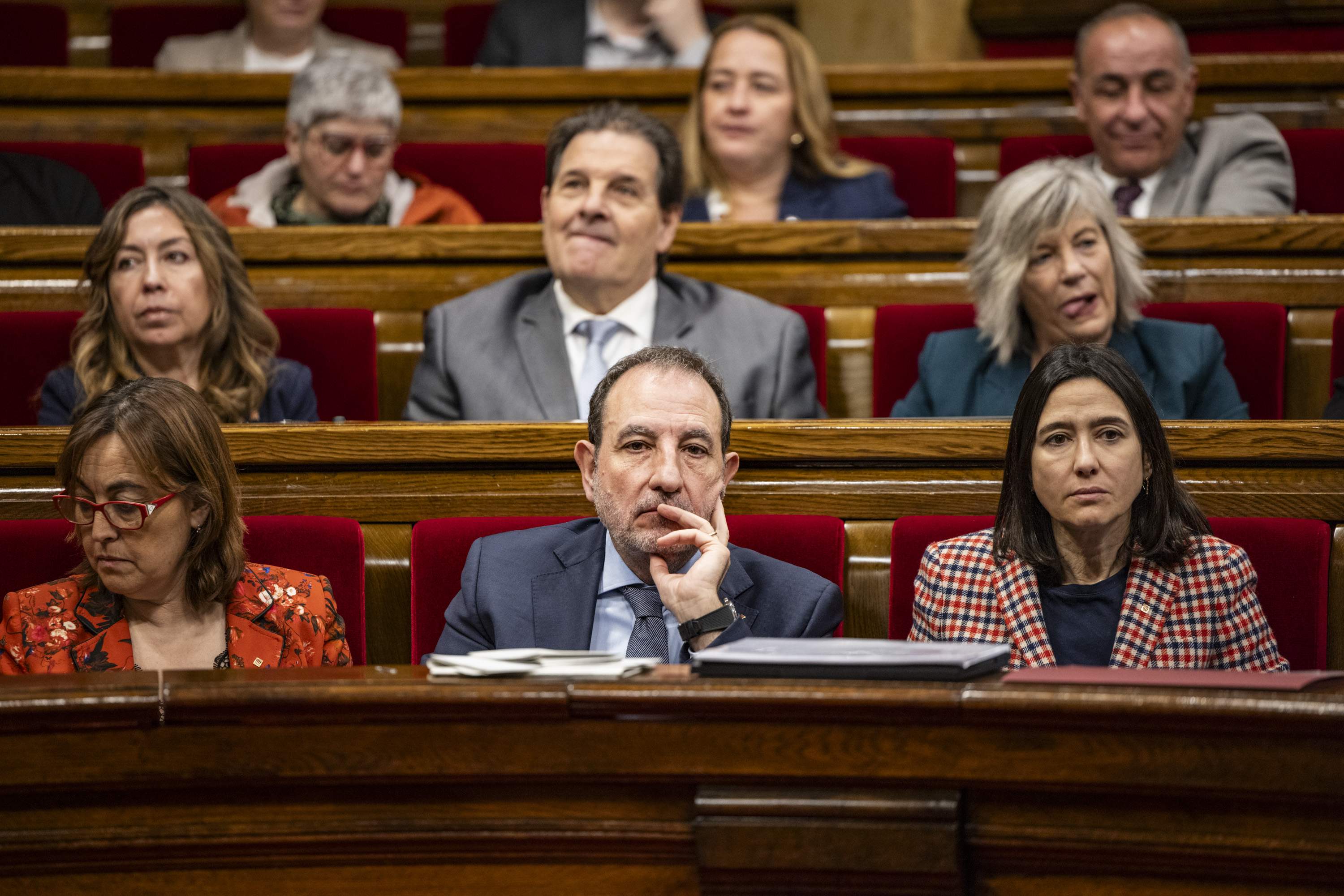 Espadaler dona 48 hores a l'empresa d'intèrprets perquè respongui pel fiasco en el judici de Roger Español