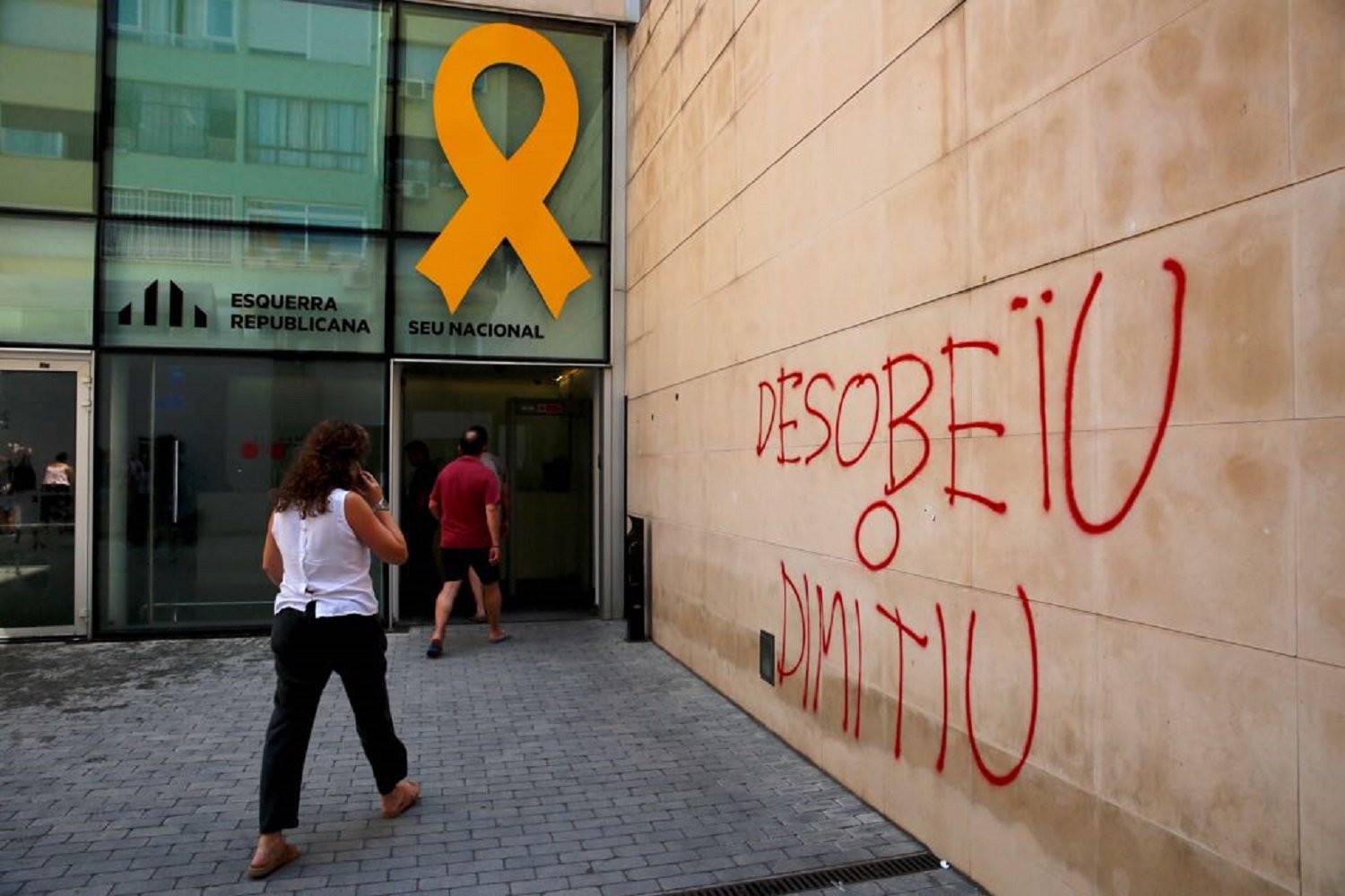 Los CDR ocupan la sede nacional de ERC en Barcelona