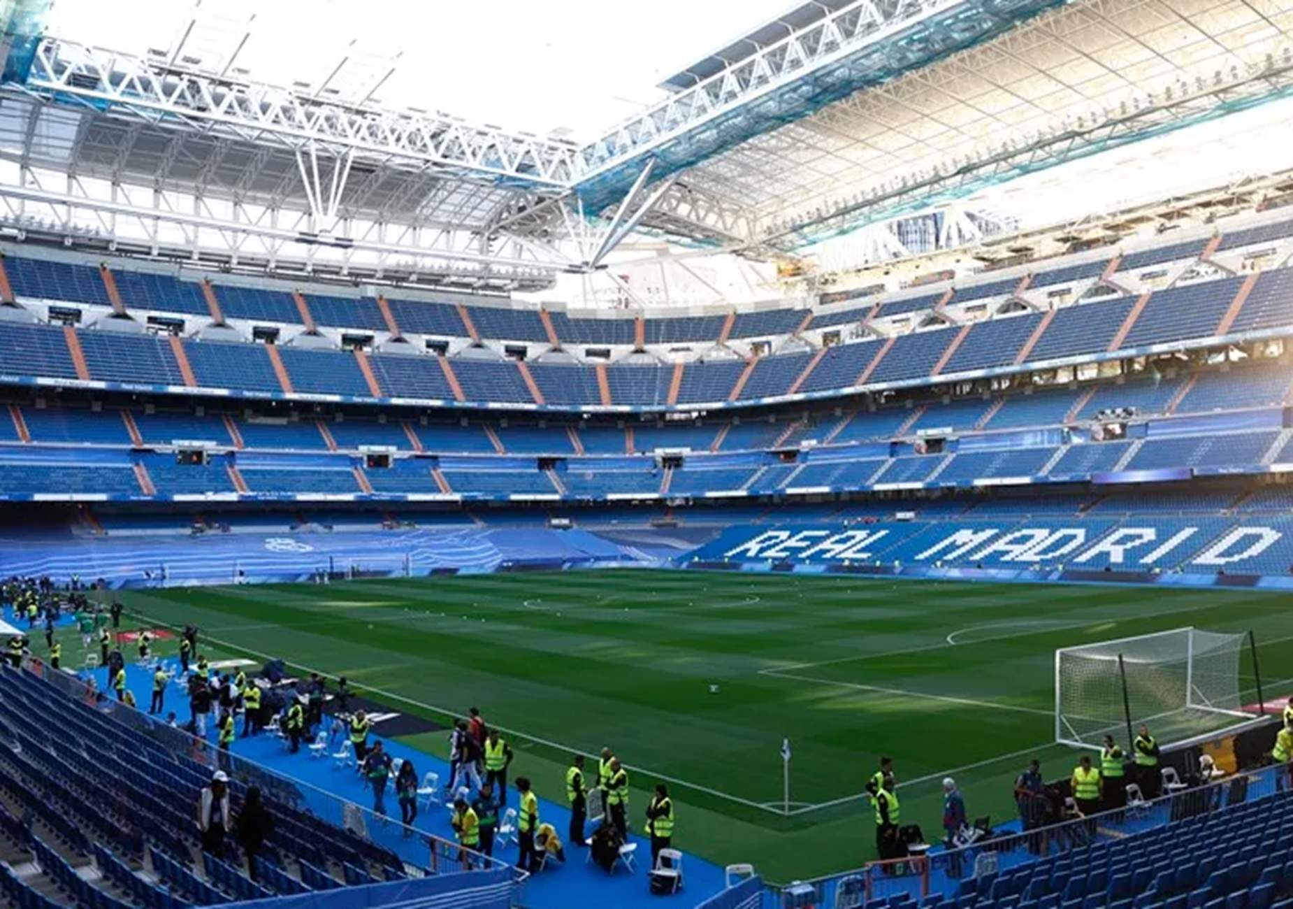 La denúncia d'un exjugador del Barça: "Em van anul·lar un gol al Bernabéu: 'El Generalísimo és a la llotja'"