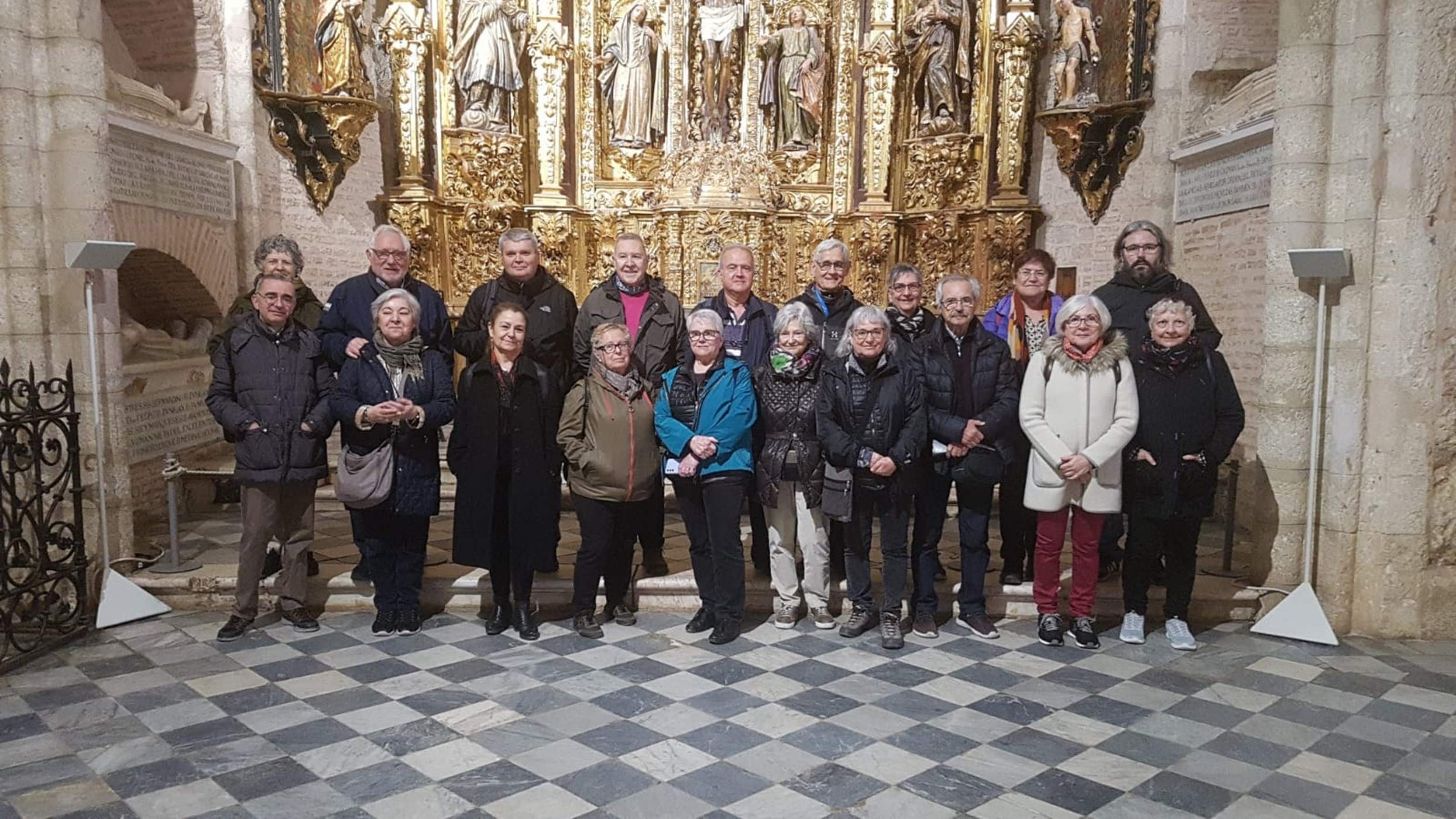 El grup al Monestir de San Isidoro del Campo. Santiponce. Foto Marc Pons El grup al Monestir de San Isidoro del Campo. Santiponce. Foto Marc Pons