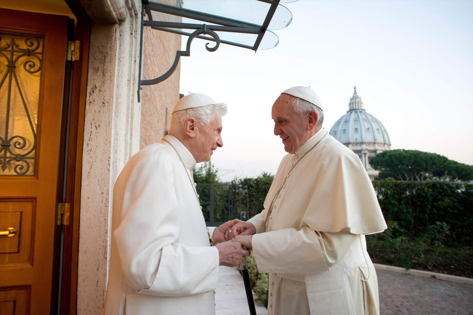 papa Francesc i papa Benet XVI papa Francesc i papa Benet XVI