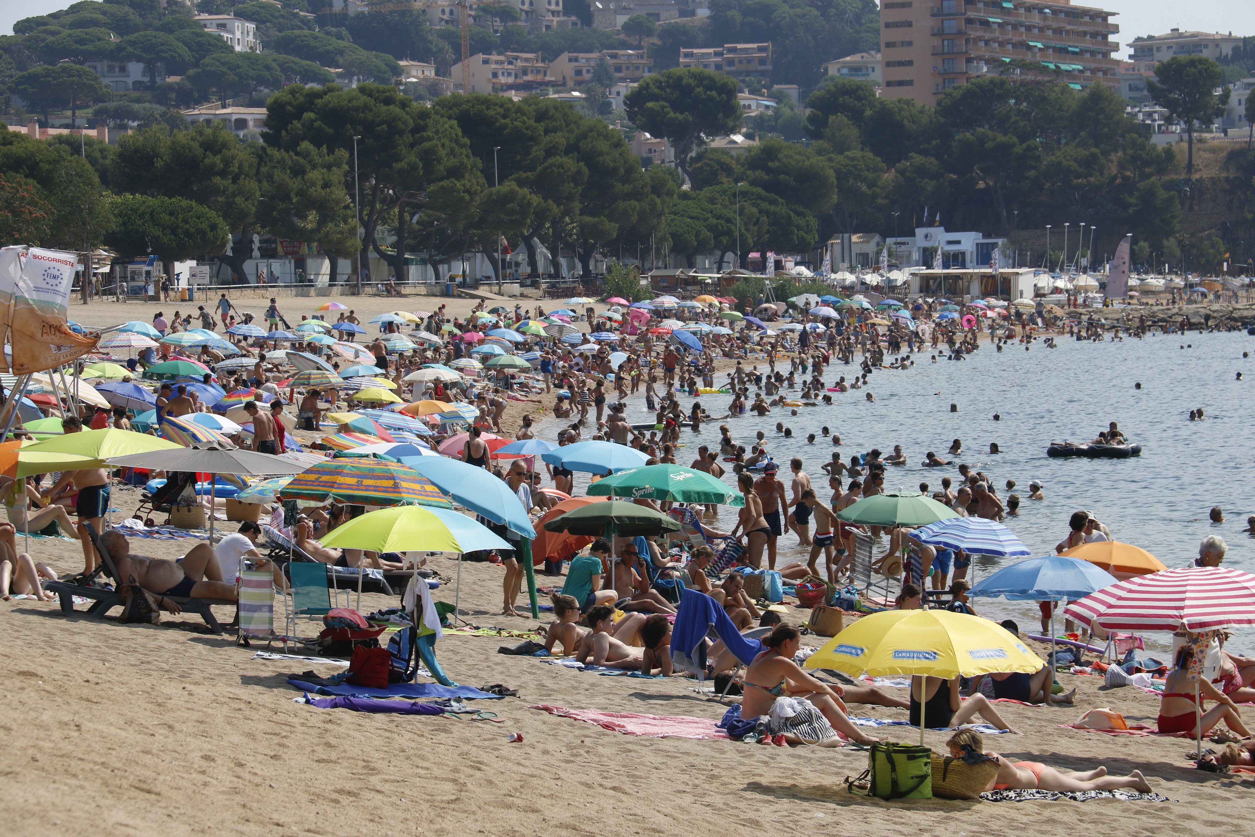 Protecció Civil manté l'alerta per l'onada de calor