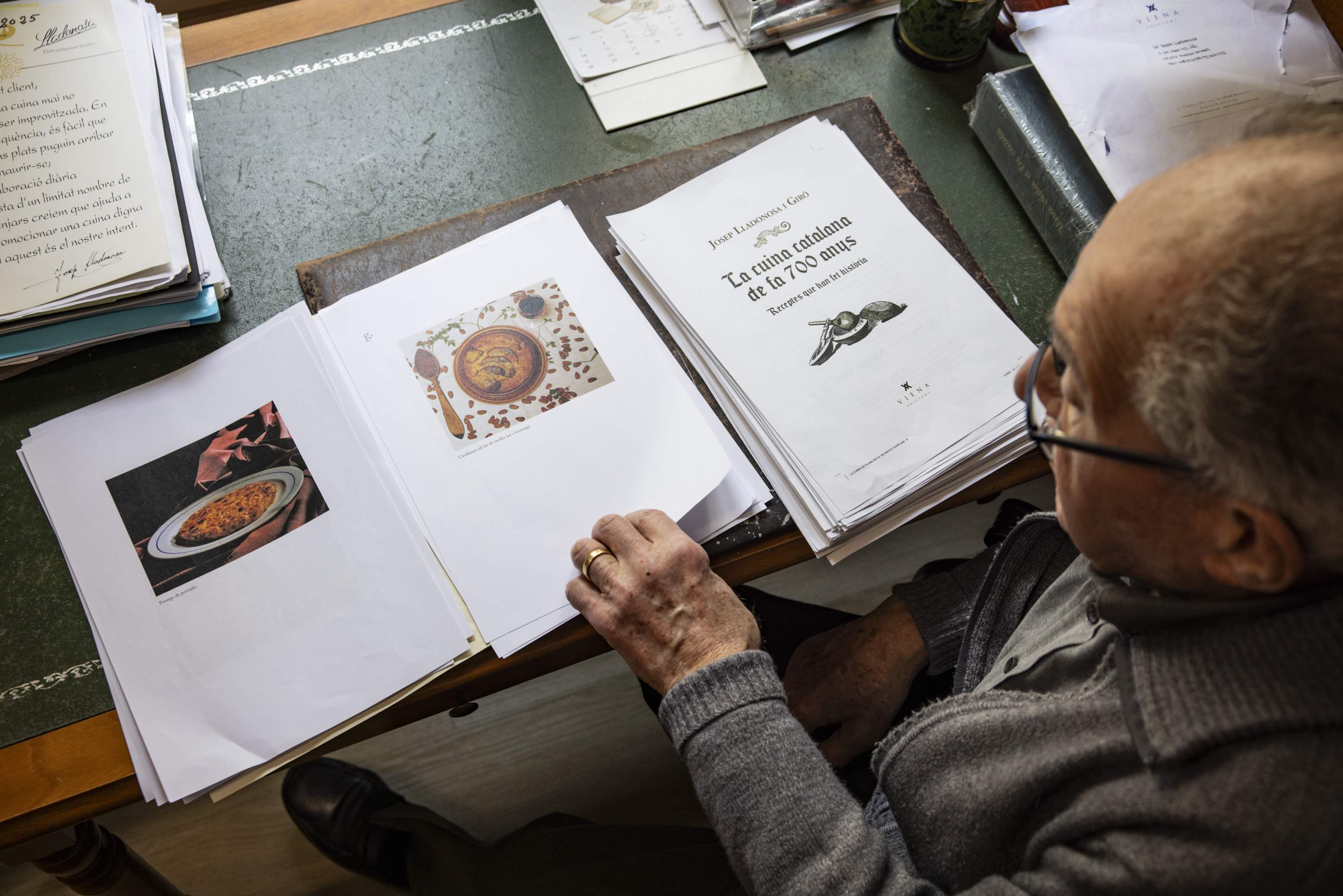 El receptari més antic d'Europa està escrit en català: un llibre medieval de cuina catalana