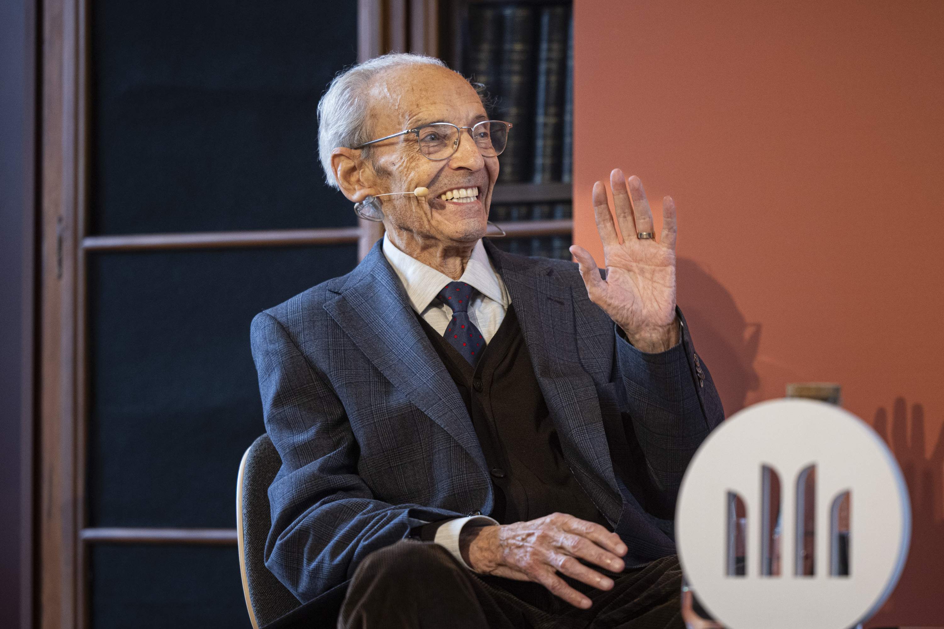 El filósofo Pere Lluís Font gana el Premi d'Honor de les Lletres Catalanes