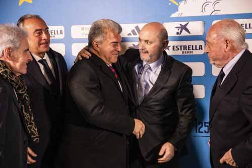 Joan Laporta evita avivar la polémica sobre el calendario: "Claro que nos vamos a presentar contra Osasuna"