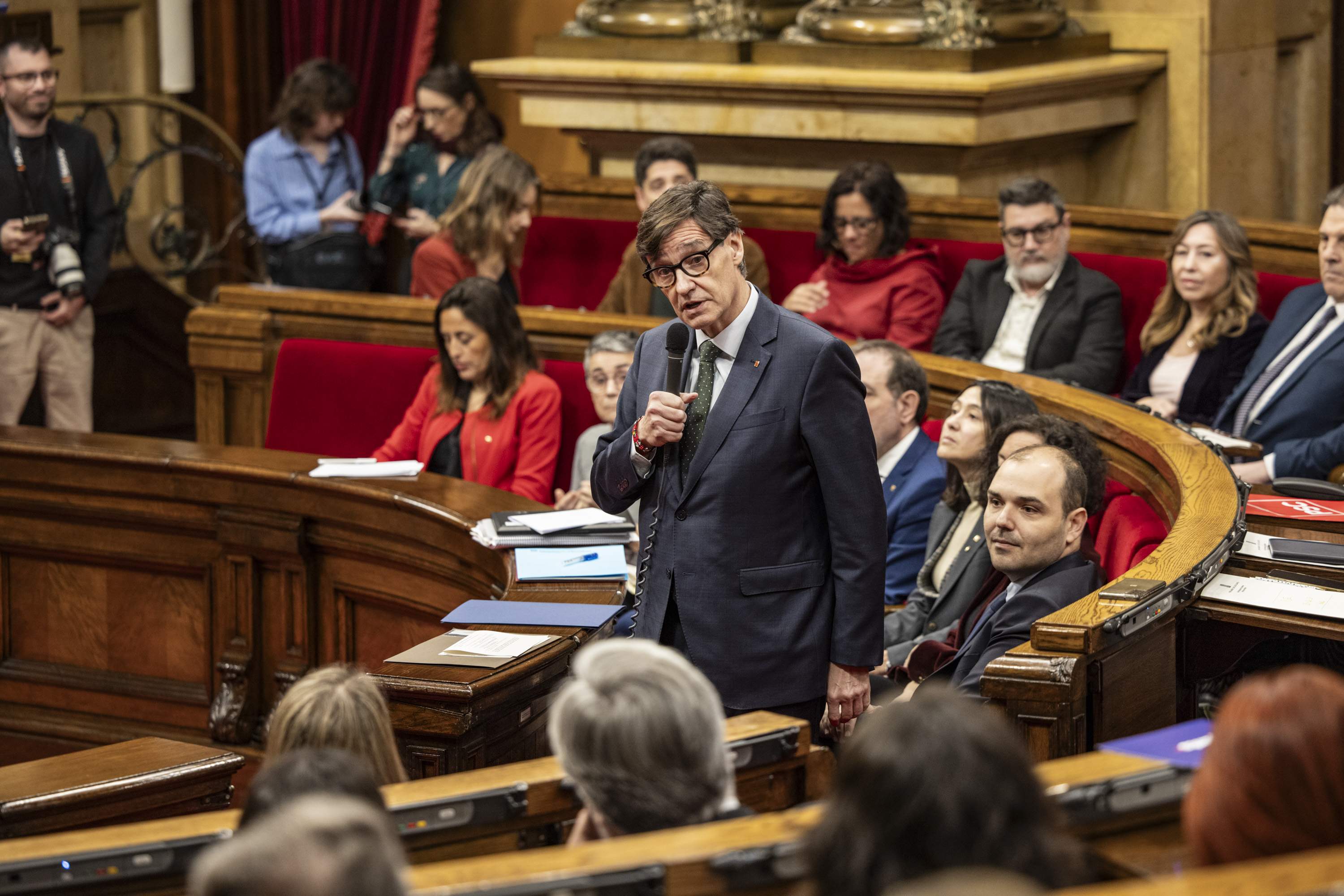 Junts, ERC i CUP insisteixen a demanar responsabilitats a Illa per "l'apagada informativa"