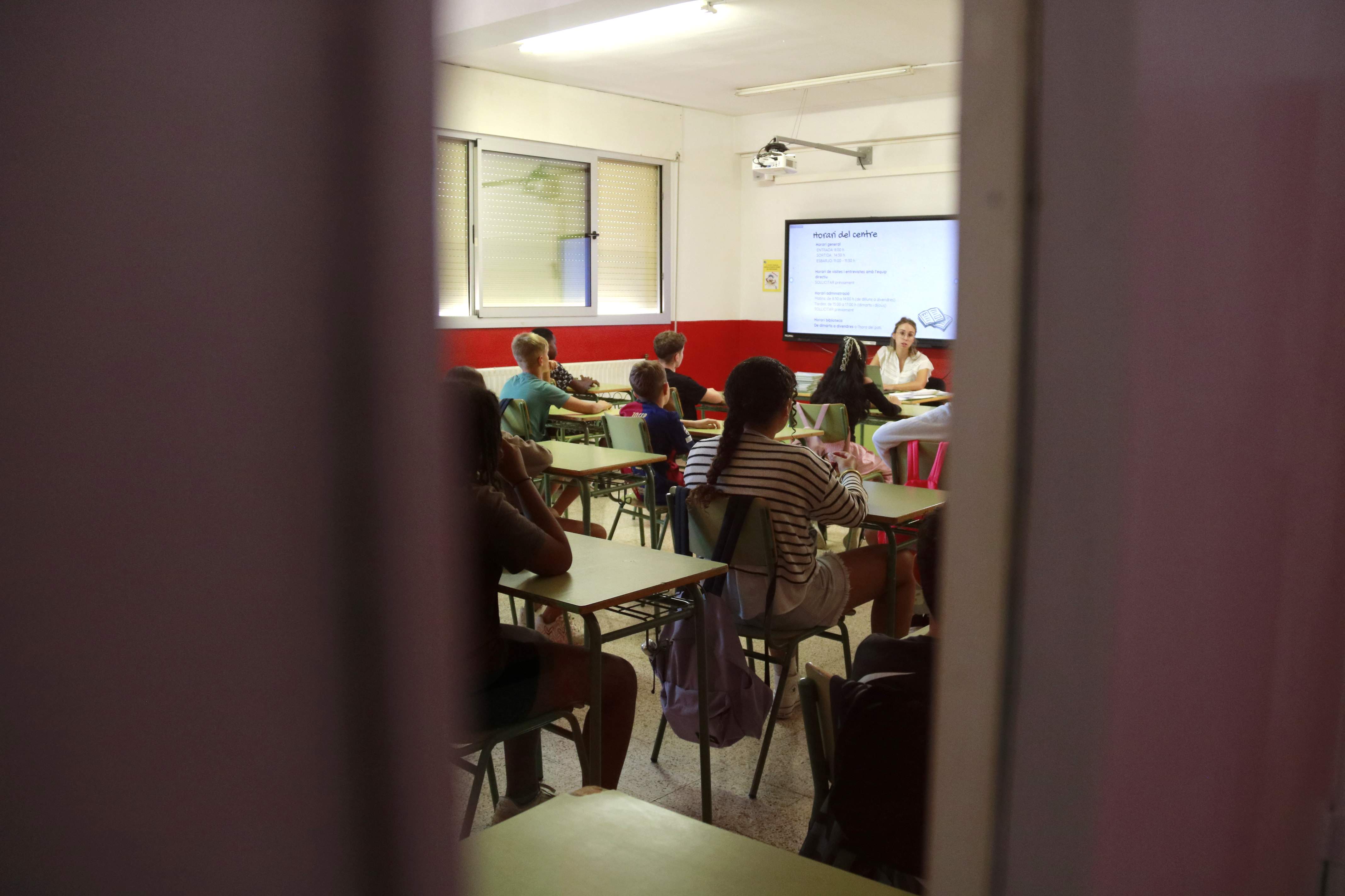 El Consell d'Educació ratifica que el curs comenci el 8 de setembre malgrat l'oposició dels docents