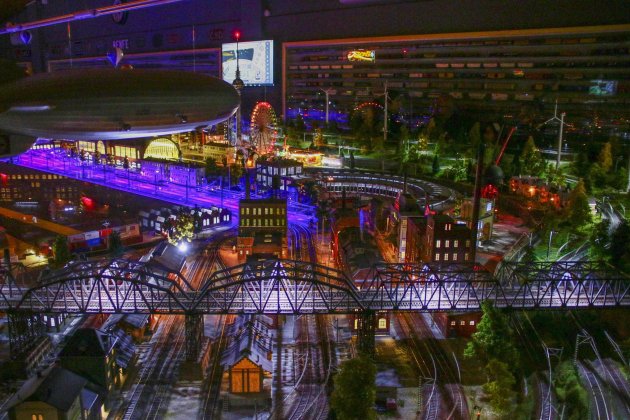 museu tren maqueta noche railhome