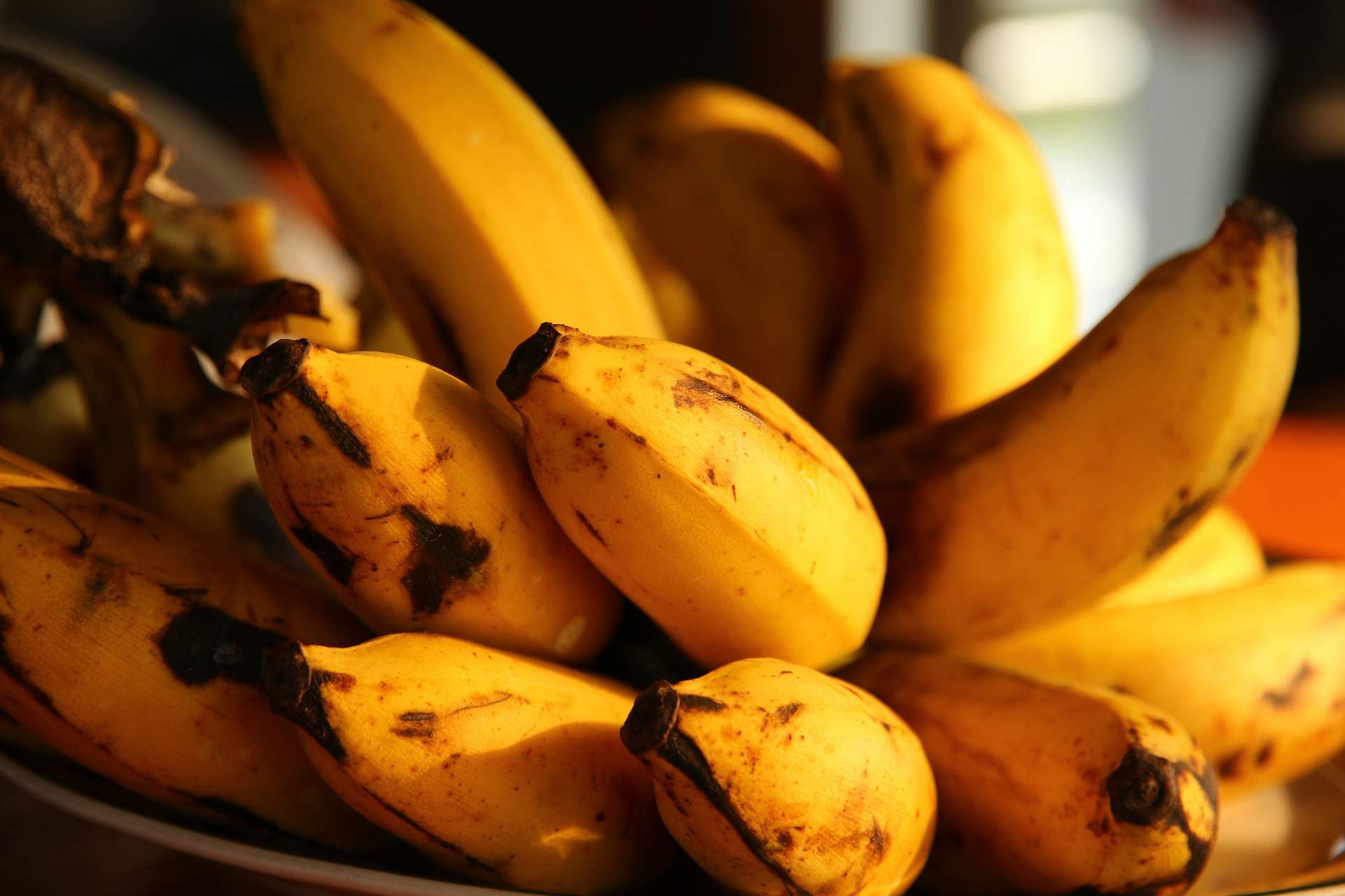 Una chef explica por qué sale a cuenta comprar a precio de ganga los plátanos que están muy maduros