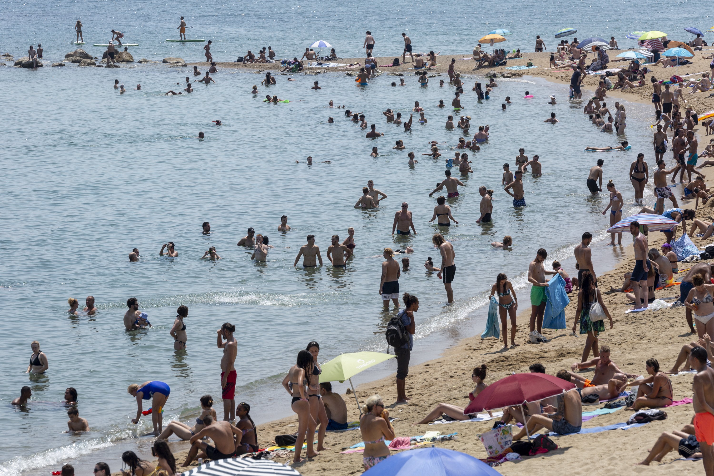 Muere un hombre de 48 años ahogado en la playa en Viladecans